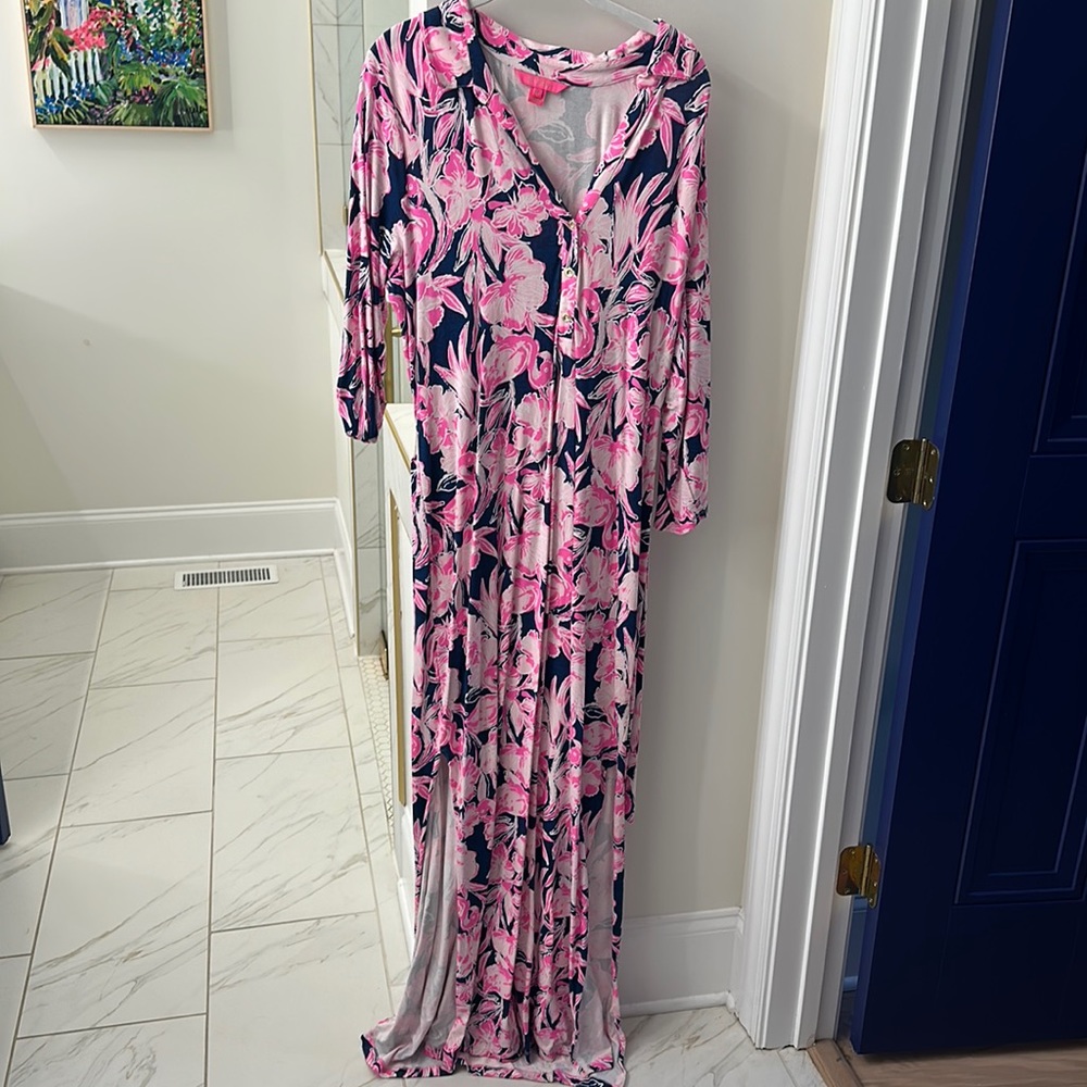 Lilly Pulitzer, extra large belted maxi dress.
